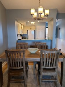 Dining area and bar seating